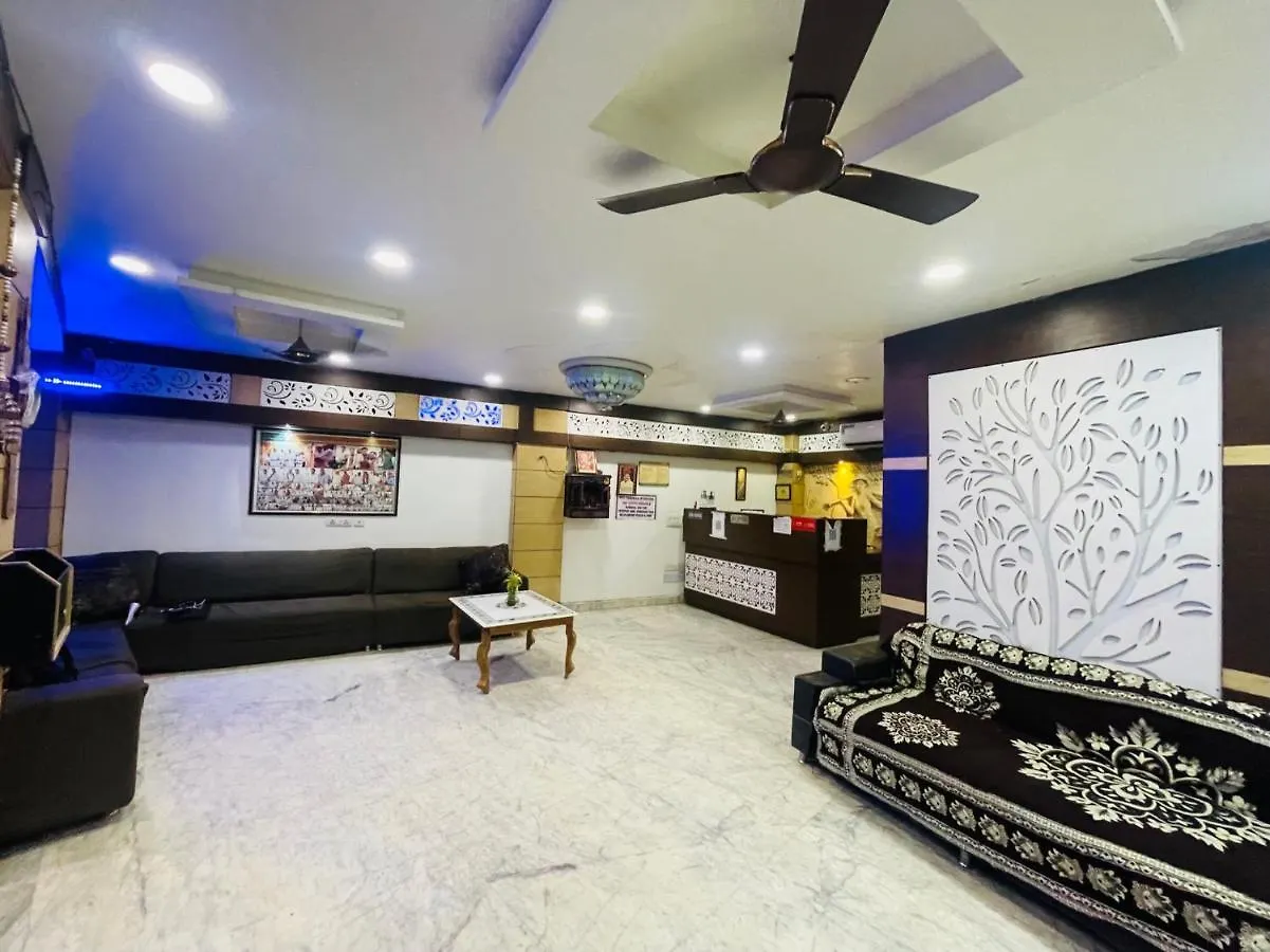 Hotel Blossom Residency By Dolphin 500 Mtr Taj Mahal Agra