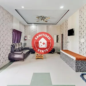Oyo 14219 Banshi Hotel